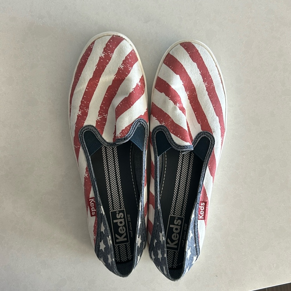 Keds Women Crashback Patriotic Slip-On Shoe Red/White/Blue